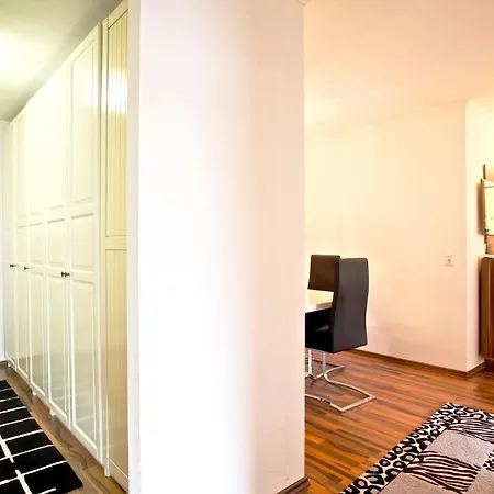 Apartment Private - Agency *