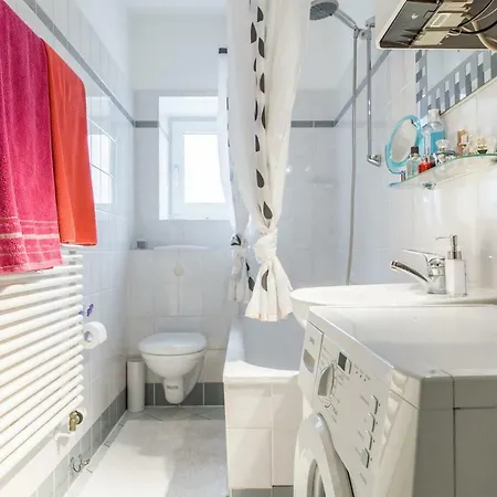 Apartment Private - Agency