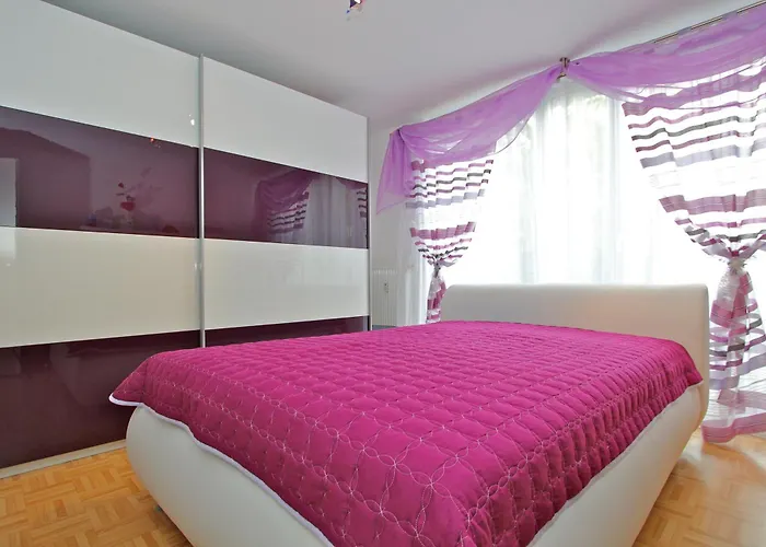 Apartment Private - Agency