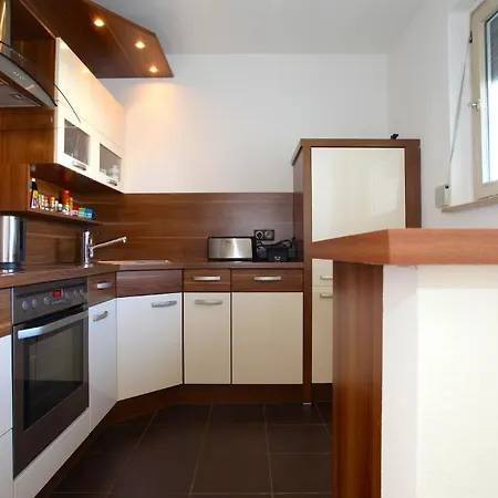 Apartment Private - Agency *